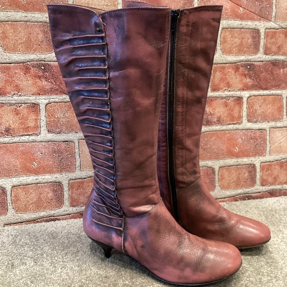 Nana Womens Tall Knee High boots size 6.5 (37 eu)